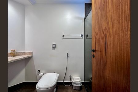 Apartamento à venda com 170m², 4 quartos e 3 vagas Apartamento à venda com 170m², 4 quartos e 3 vagasBanheiro Suíte 3
