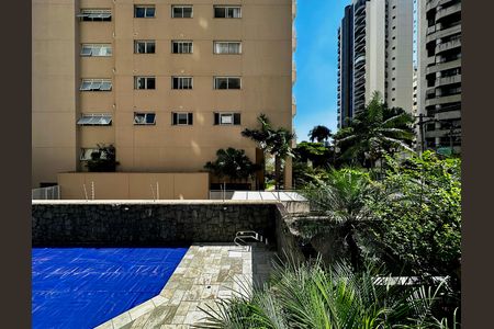 Apartamento à venda com 170m², 4 quartos e 3 vagas Apartamento à venda com 170m², 4 quartos e 3 vagasVista Sacada