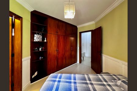 Apartamento à venda com 170m², 4 quartos e 3 vagas Apartamento à venda com 170m², 4 quartos e 3 vagasSuíte 3