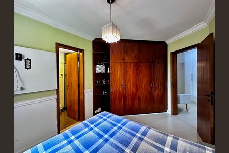 Apartamento à venda com 170m², 4 quartos e 3 vagas Apartamento à venda com 170m², 4 quartos e 3 vagasSuíte 3