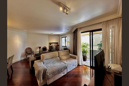 Apartamento à venda com 170m², 4 quartos e 3 vagas Apartamento à venda com 170m², 4 quartos e 3 vagasSala