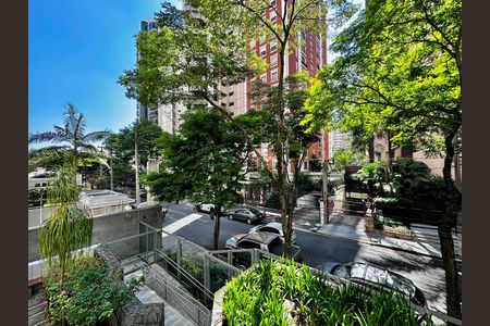 Apartamento à venda com 170m², 4 quartos e 3 vagas Apartamento à venda com 170m², 4 quartos e 3 vagasVista Suíte 2