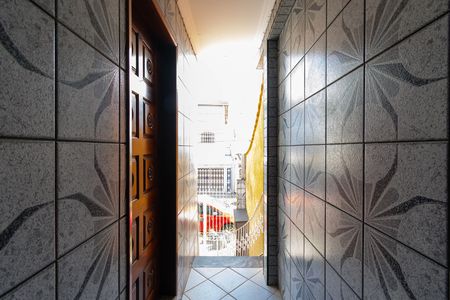 Casa para alugar com 97m², 1 quarto e 2 vagasHall de entrada