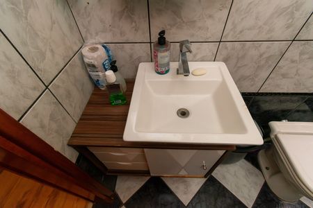 Casa para alugar com 97m², 1 quarto e 2 vagasBanheiro