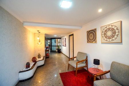 Apartamento à venda com 75m², 3 quartos e 1 vagaHall social