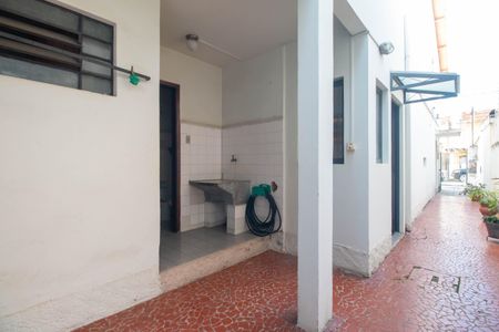 Casa à venda com 80m², 3 quartos e 2 vagasLavanderia