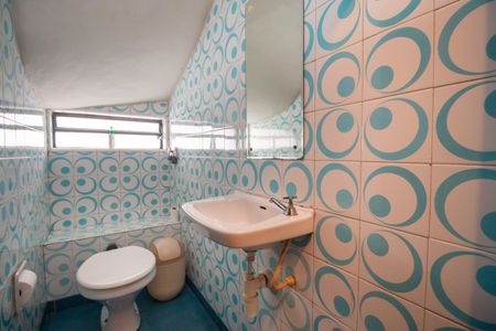 Casa à venda com 80m², 3 quartos e 2 vagasLavabo