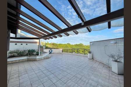 Apartamento para alugar com 270m², 3 quartos e 3 vagasVaranda / Terraço