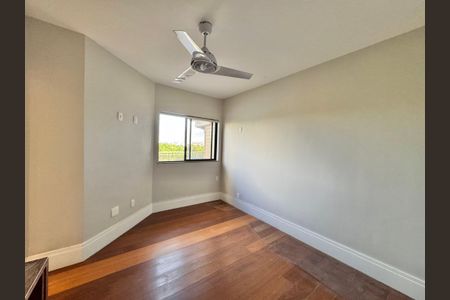 Apartamento para alugar com 270m², 3 quartos e 3 vagasQuarto