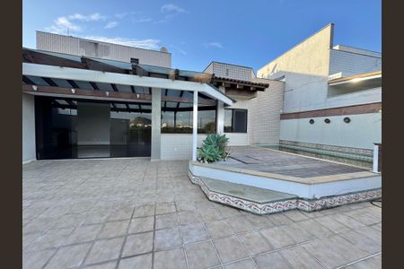 Apartamento para alugar com 270m², 3 quartos e 3 vagasVaranda / Terraço