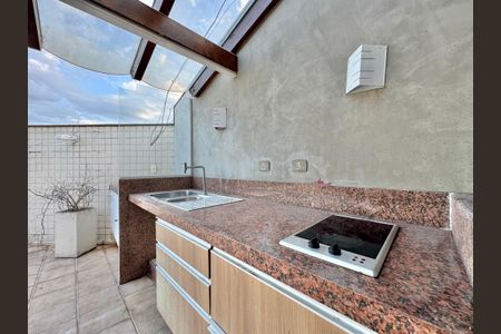 Apartamento para alugar com 270m², 3 quartos e 3 vagasVaranda / Terraço