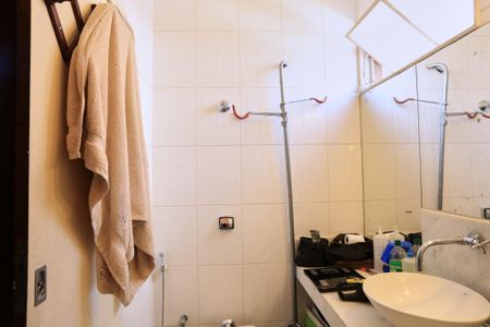 Apartamento à venda com 230m², 5 quartos e 2 vagasBanheiro da Suíte 2