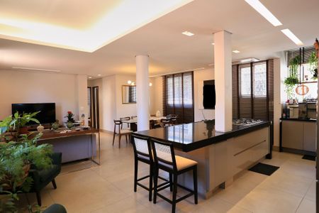 Apartamento à venda com 230m², 5 quartos e 2 vagasSala de Jantar