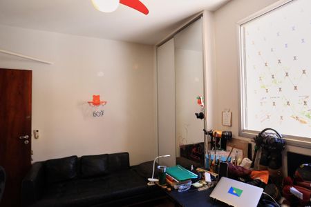 Apartamento à venda com 230m², 5 quartos e 2 vagasSuíte 2