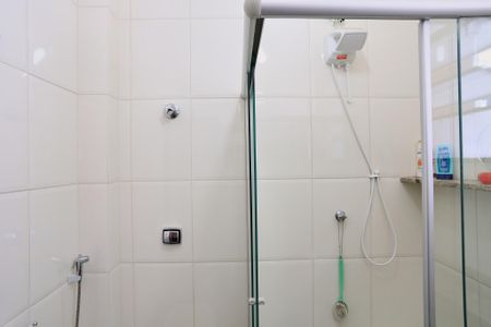 Apartamento à venda com 230m², 5 quartos e 2 vagasBanheiro da Suíte 1