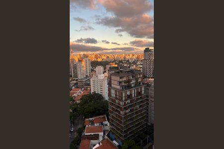 Apartamento à venda com 122m², 3 quartos e 2 vagasVista da sacada 