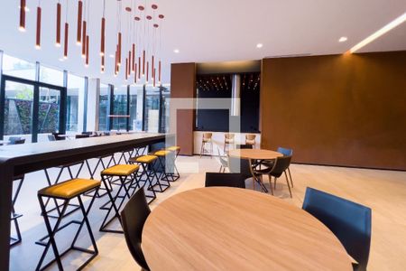 Apartamento para alugar com 44m², 1 quarto e 1 vaga Apartamento para alugar com 44m², 1 quarto e 1 vagaÁrea comum - Salão de festas