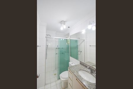 Apartamento à venda com 106m², 3 quartos e 2 vagas Apartamento à venda com 106m², 3 quartos e 2 vagasBanheiro