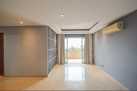 Apartamento à venda com 106m², 3 quartos e 2 vagas Apartamento à venda com 106m², 3 quartos e 2 vagasSala