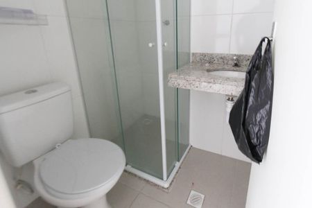 Apartamento para alugar com 29m², 2 quartos e sem vaga Apartamento para alugar com 29m², 2 quartos e sem vagaBanheiro