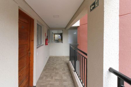 Apartamento para alugar com 29m², 2 quartos e sem vaga Apartamento para alugar com 29m², 2 quartos e sem vagaCorredor