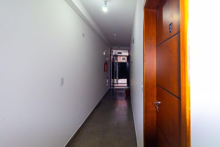 Apartamento à venda com 37m², 2 quartos e sem vagaÁrea comum
