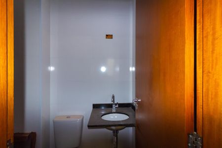 Apartamento à venda com 37m², 2 quartos e sem vagaBanheiro