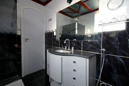 Apartamento à venda com 125m², 3 quartos e 3 vagasBanheiro da Suíte 1