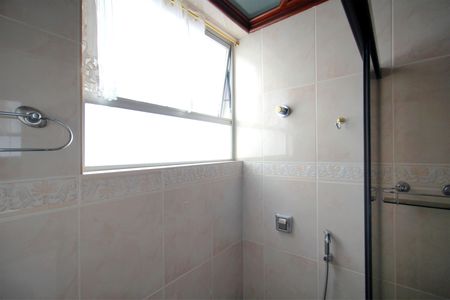 Apartamento à venda com 125m², 3 quartos e 3 vagasBanheiro da Suíte 2