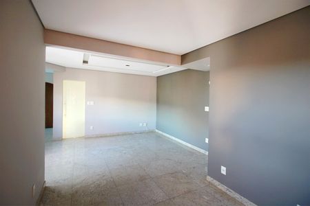 Apartamento à venda com 125m², 3 quartos e 3 vagasSala