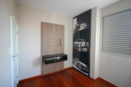 Apartamento à venda com 125m², 3 quartos e 3 vagasQuarto 1