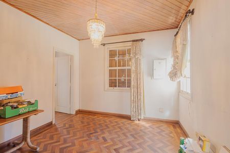 Casa à venda com 600m², 4 quartos e 1 vagaCasa 1 - Quarto 1