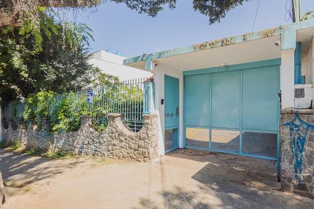 Casa à venda com 600m², 4 quartos e 1 vagaFachada