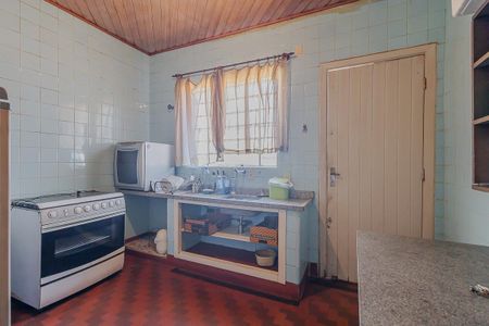 Casa à venda com 600m², 4 quartos e 1 vagaCasa 1 - Cozinha 2
