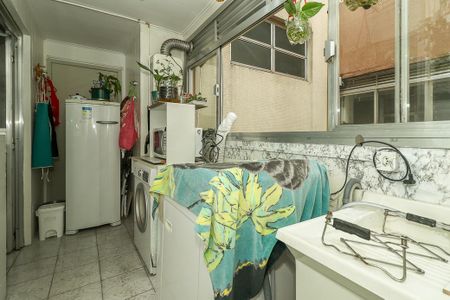 Apartamento à venda com 113m², 3 quartos e 1 vagaÁrea de Serviço