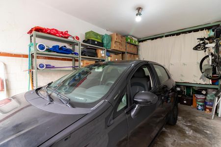 Casa à venda com 190m², 3 quartos e 1 vaga Casa à venda com 190m², 3 quartos e 1 vagaGaragem