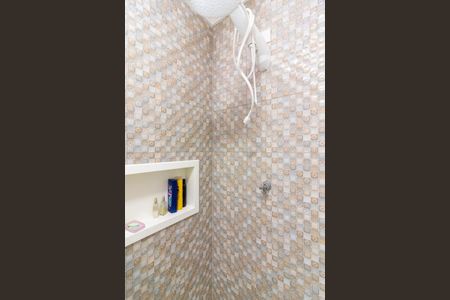 Casa à venda com 190m², 3 quartos e 1 vaga Casa à venda com 190m², 3 quartos e 1 vagaBanheiro da Suíte 2