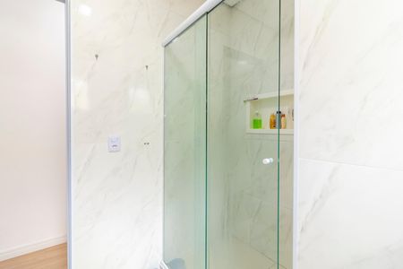 Casa à venda com 190m², 3 quartos e 1 vaga Casa à venda com 190m², 3 quartos e 1 vagaBanheiro da Suíte 1