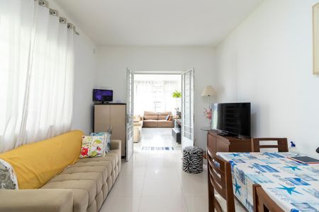 Casa à venda com 190m², 3 quartos e 1 vaga Casa à venda com 190m², 3 quartos e 1 vagaSala de Jantar