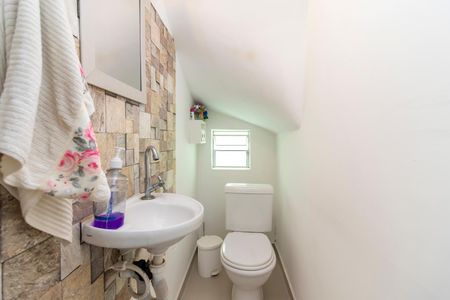 Casa à venda com 190m², 3 quartos e 1 vaga Casa à venda com 190m², 3 quartos e 1 vagaLavabo