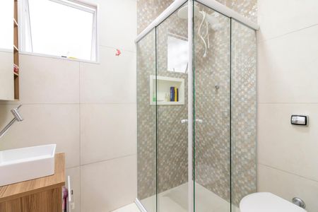 Casa à venda com 190m², 3 quartos e 1 vaga Casa à venda com 190m², 3 quartos e 1 vagaBanheiro da Suíte 2