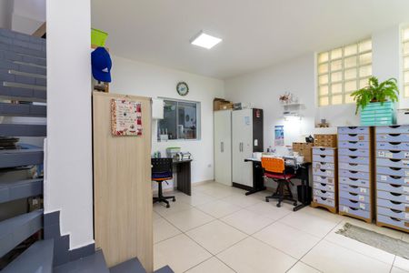 Casa à venda com 190m², 3 quartos e 1 vaga Casa à venda com 190m², 3 quartos e 1 vagaSalão