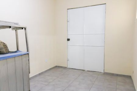 Casa à venda com 183m², 2 quartos e sem vaga Casa à venda com 183m², 2 quartos e sem vagaQuarto 2