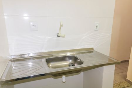 Casa à venda com 183m², 2 quartos e sem vaga Casa à venda com 183m², 2 quartos e sem vagaCozinha