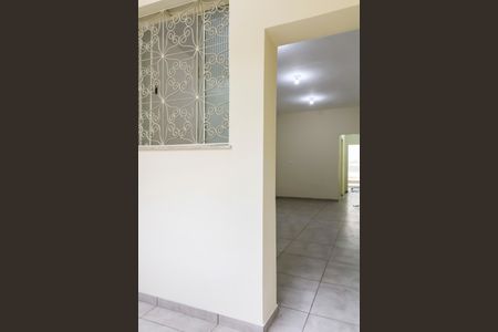 Casa à venda com 183m², 2 quartos e sem vaga Casa à venda com 183m², 2 quartos e sem vagaEntrada