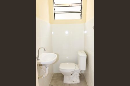 Casa à venda com 183m², 2 quartos e sem vaga Casa à venda com 183m², 2 quartos e sem vagaLavabo Sala