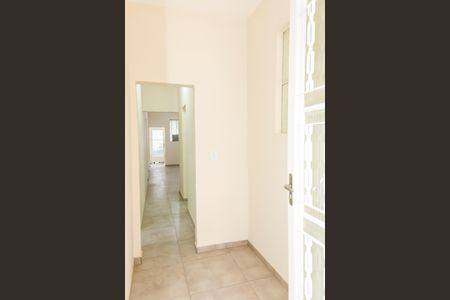 Casa à venda com 183m², 2 quartos e sem vaga Casa à venda com 183m², 2 quartos e sem vagaCorredor