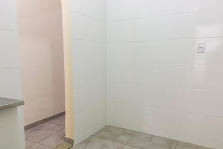 Casa à venda com 183m², 2 quartos e sem vaga Casa à venda com 183m², 2 quartos e sem vagaCozinha