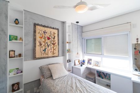 Apartamento à venda com 213m², 3 quartos e 4 vagasSuíte 02