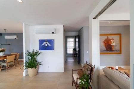 Apartamento à venda com 213m², 3 quartos e 4 vagasSala